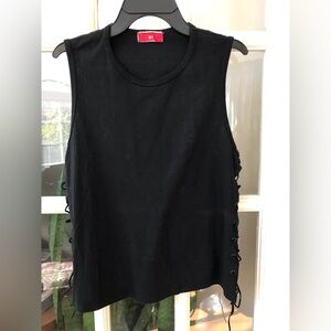 Black Sleeveless Top